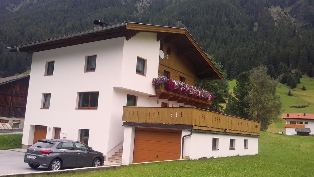 Appartamento S' Ludwign Haus Sankt Leonhard im Pitztal Esterno foto