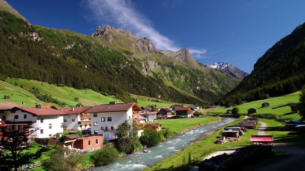 Appartamento S' Ludwign Haus Sankt Leonhard im Pitztal Esterno foto